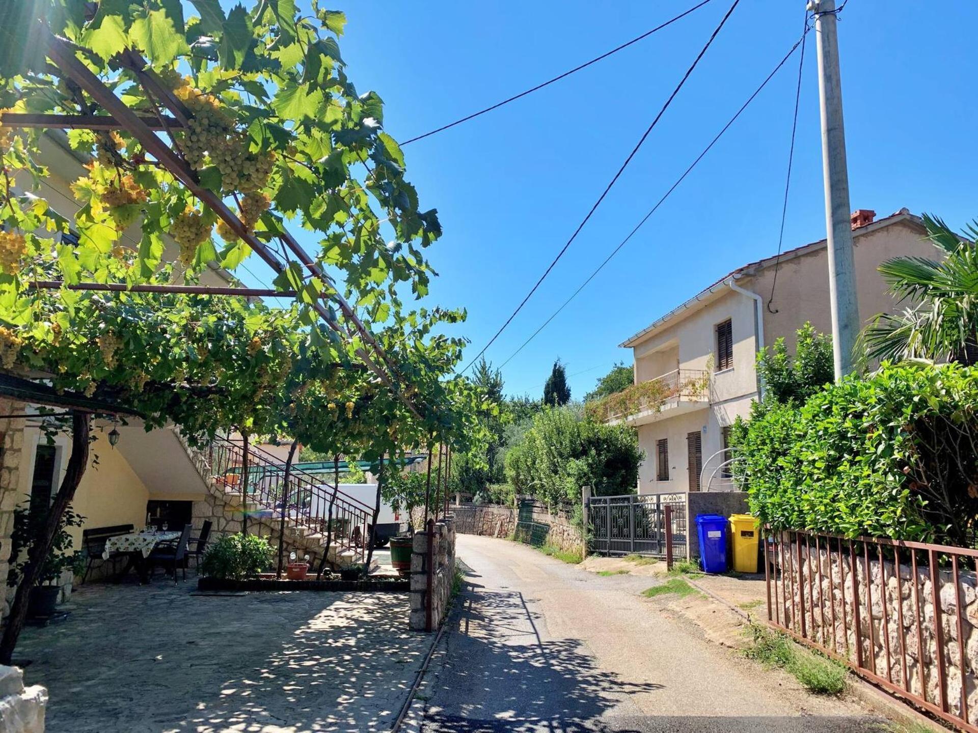 Santic Guest house