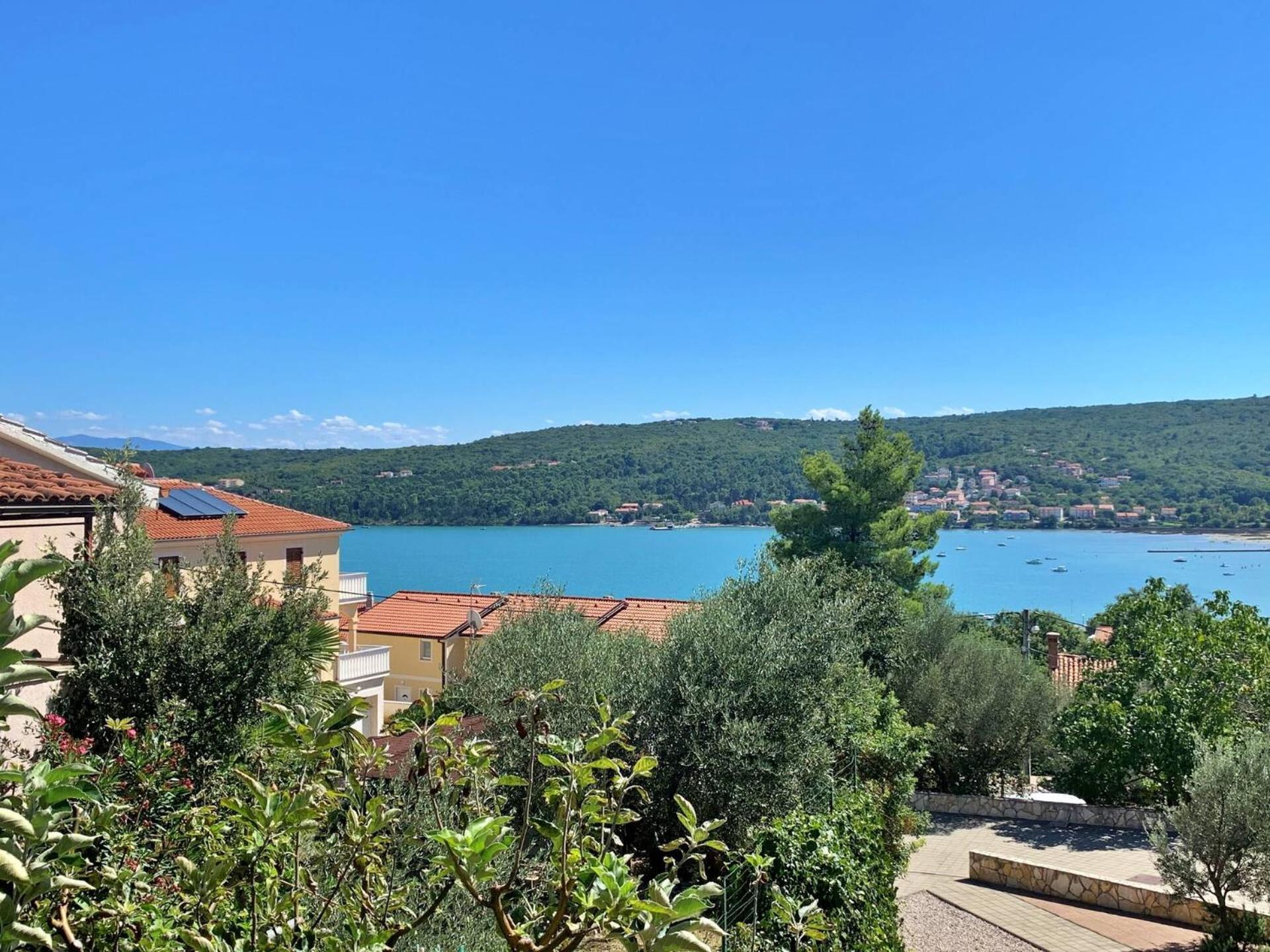 Santic Guest house